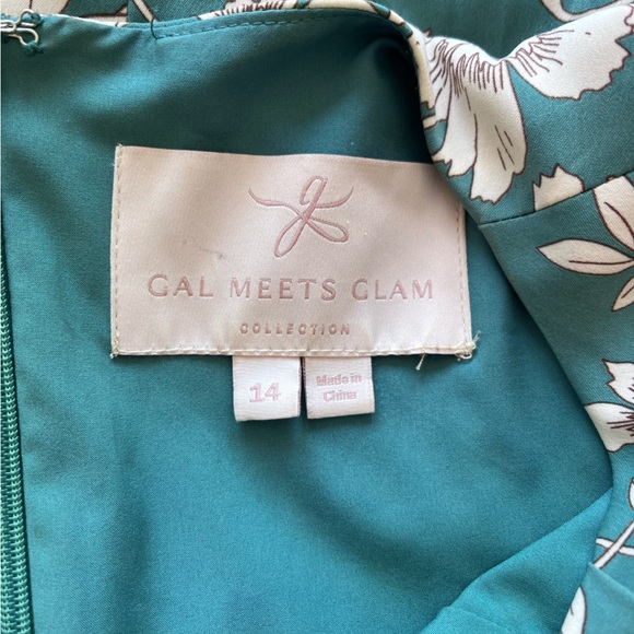 Gal Meets Glam Green Maxi Dress Short Sleeve floral - Picture 5 of 6